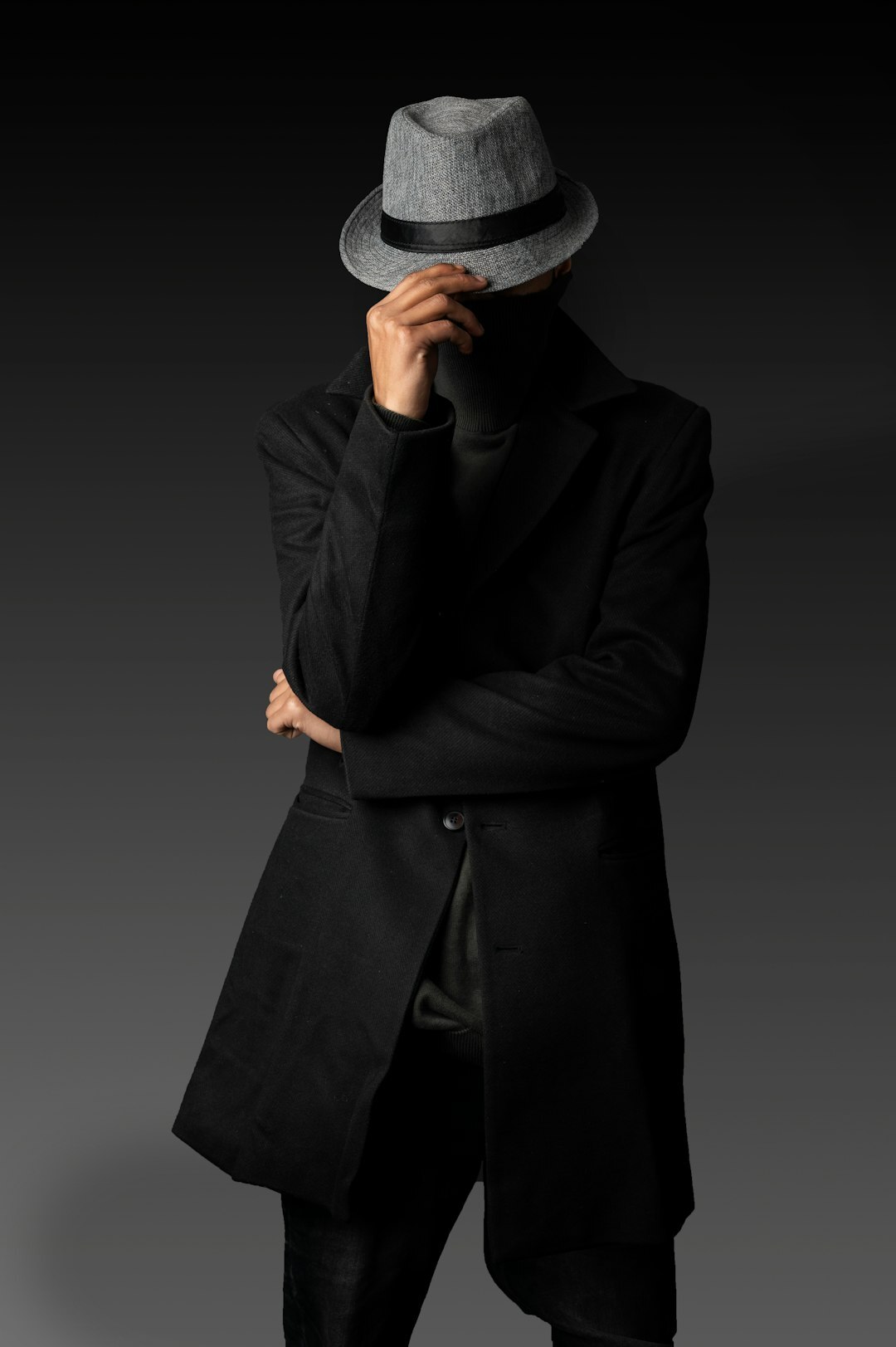 worried detective thinking